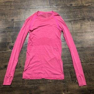 Long sleeve Lululemon swiftly
